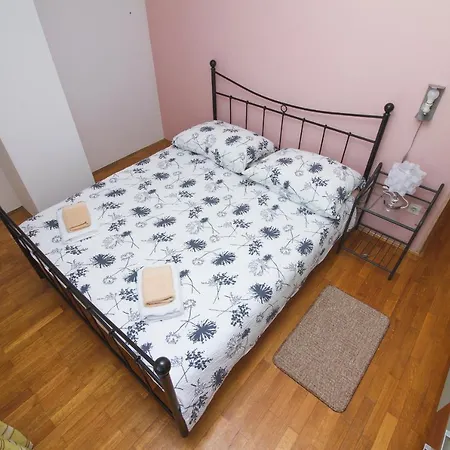 Andrijana Apartament *